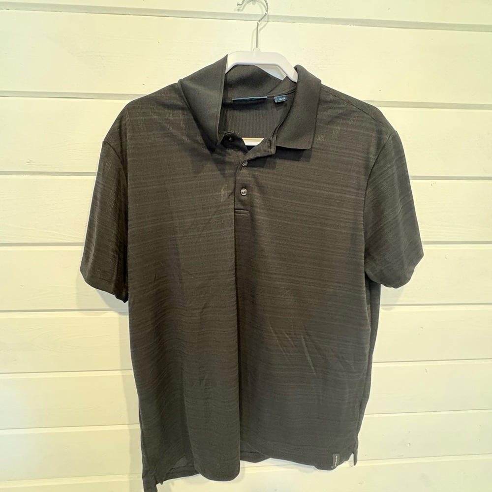Perry Ellis Black Polo Shirt with Classic Design